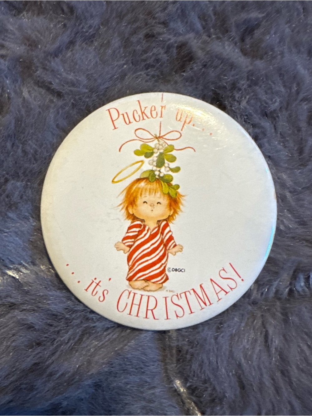 Vintage Christmas Pucker Up Pinback Button‎ Holiday Accessory